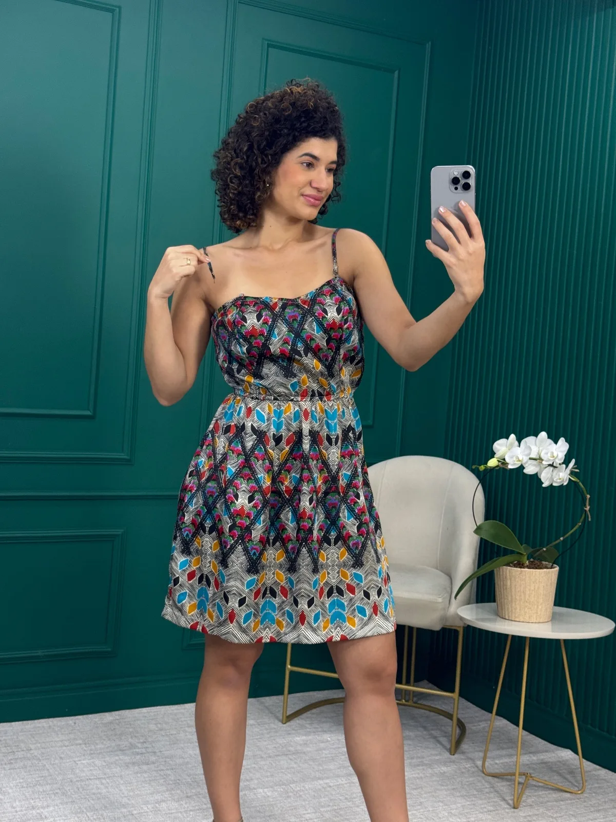 Vestido Curto Estampado com Alças Removíveis - Element