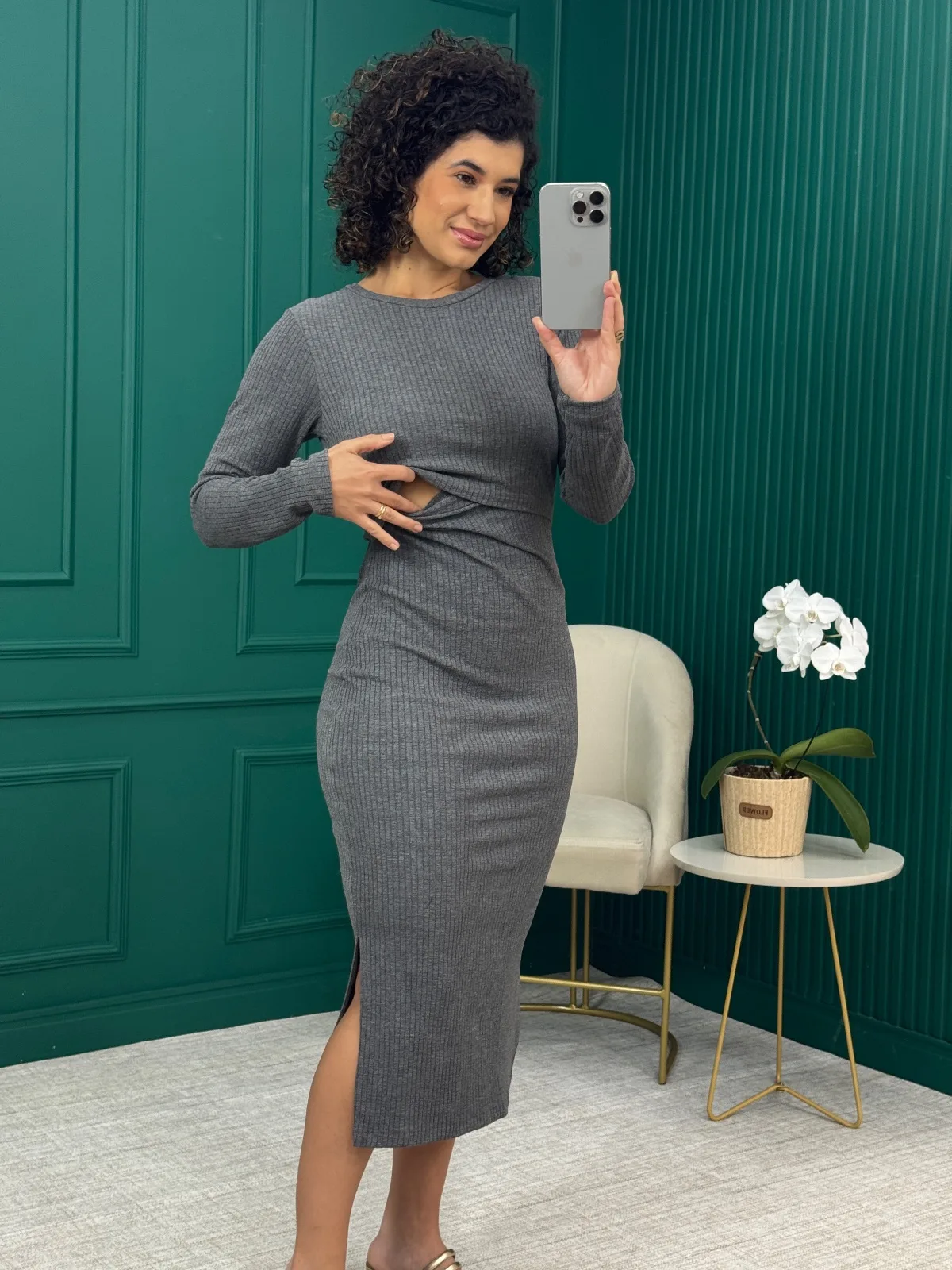 Vestido Longuete Cinza em Ribana para Amamentação - Mommy & Milk