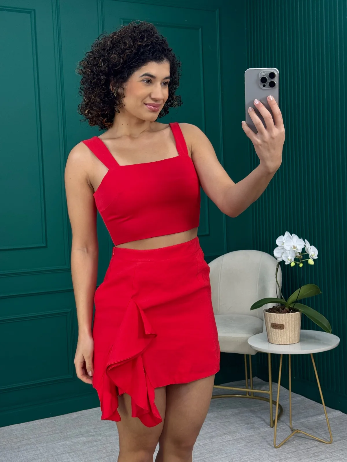 Conjunto Vermelho em Viscose com Cropped e Saia - Blitz