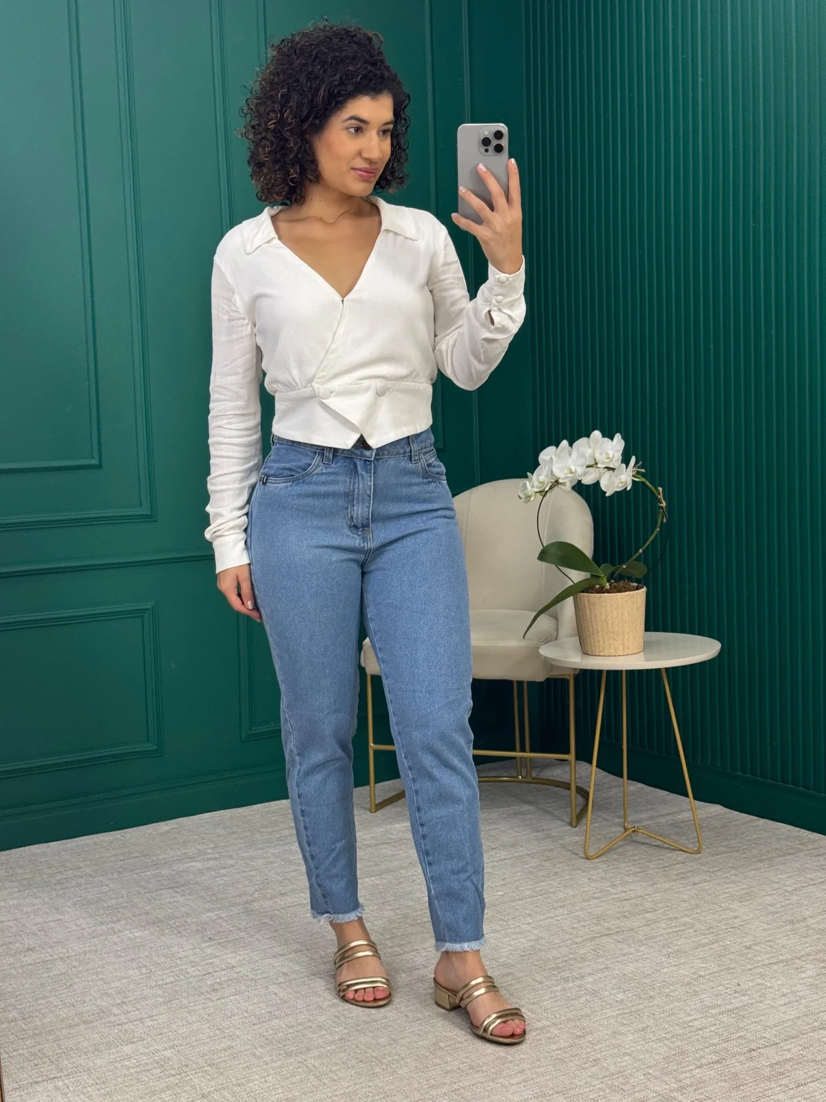 Calça Mom Jeans 100% Algodão com Barra Desfiada - Booq
