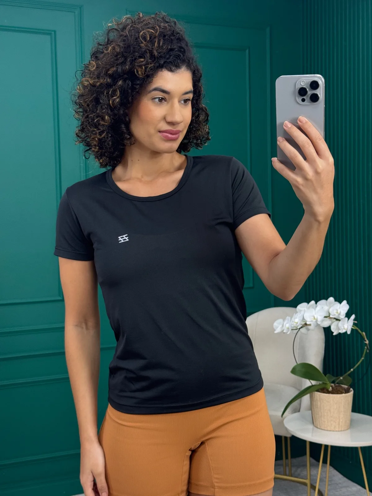 Camiseta T-shirt Fitness Preta Dry Fit com Logo - Luzzoo