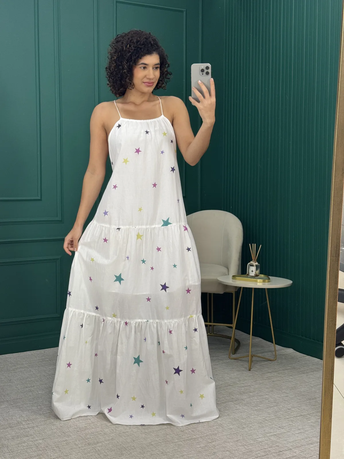 Vestido Longo em 100% Algodão com Estampa de Estrelas e Forro - Anne Fernandes