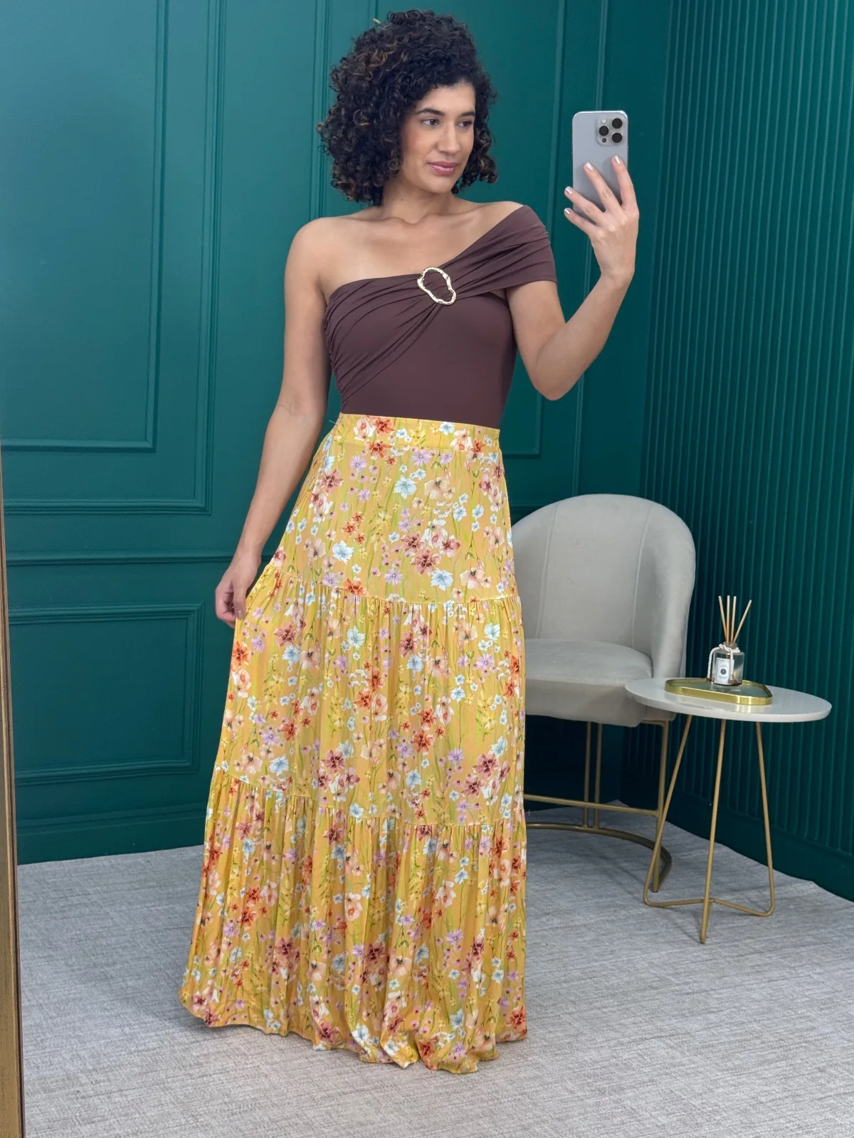 Saia Longa Floral Amarela em Viscose corte Três Marias - Lez a Lez